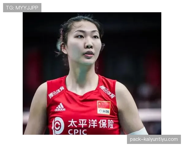 要是拍袁心玥的私下生活——场上像队长,场下却是拎菜袋排队回家的那个女生 要是拍袁心玥的私下生活——场上像队长,场下却是拎菜袋排队回家的那个女生